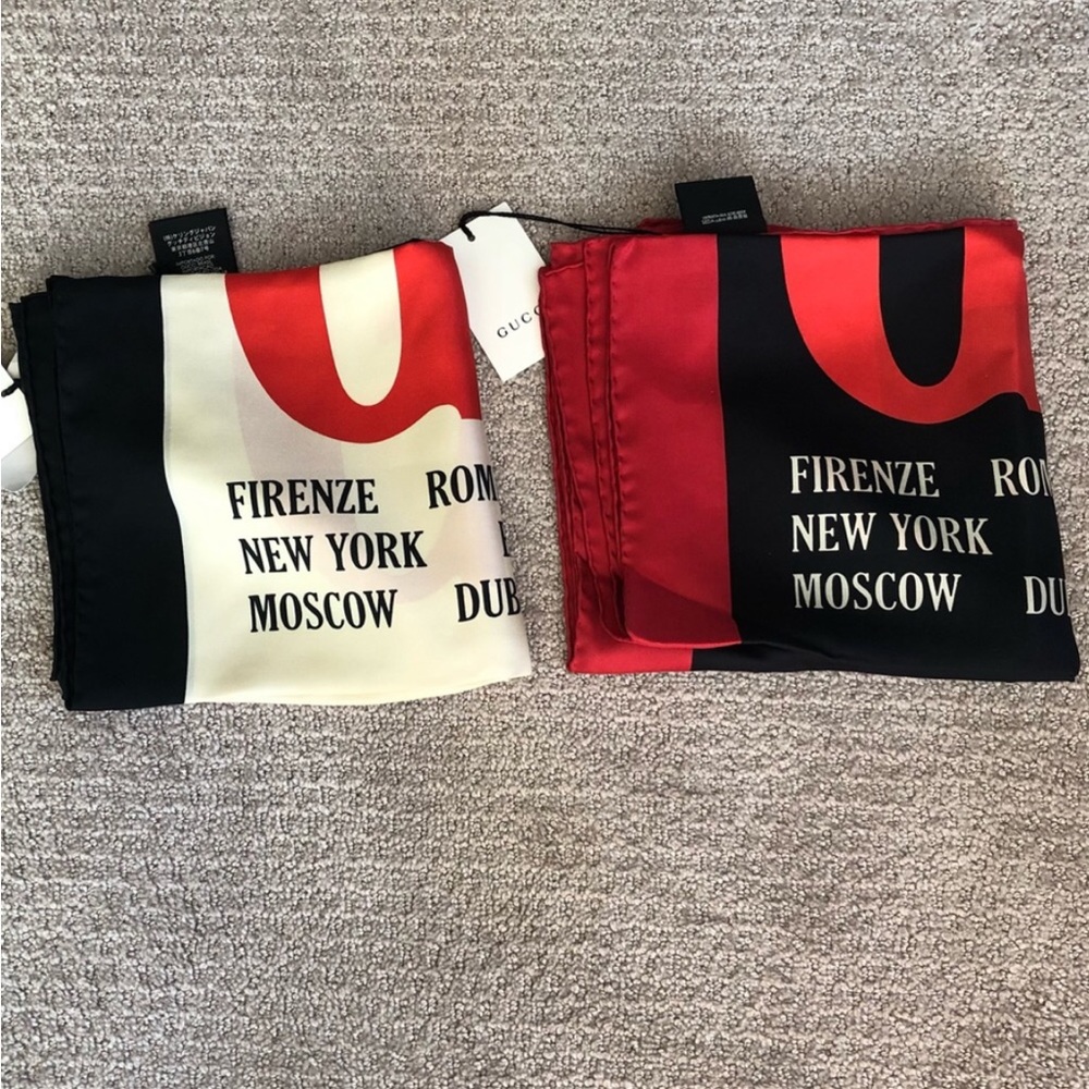 Gucci silk Cities scarf NWT unisex